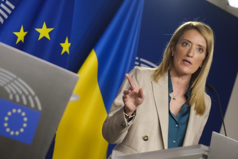 Ucrânia: PE bane acesso a funcionários diplomáticos e governamentais russos e bielorrussos