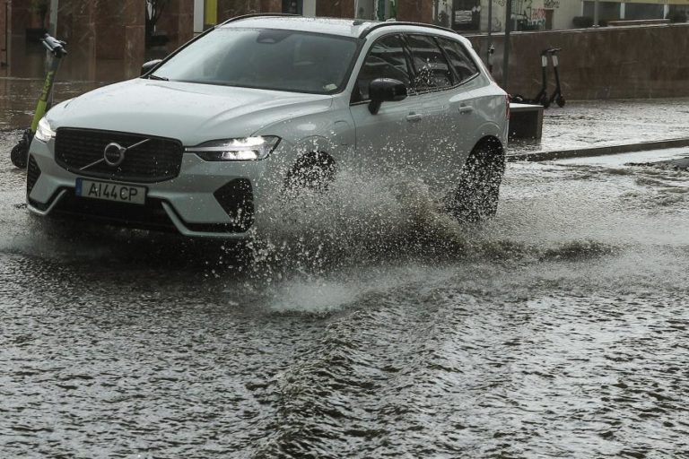 Mau tempo: Lisboa, Setúbal, Beja e Faro continuam sob aviso amarelo devido à chuva – IPMA