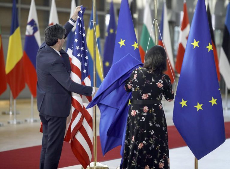 Ucrânia: Líderes da UE iniciam cimeira focada na guerra e com Biden como convidado