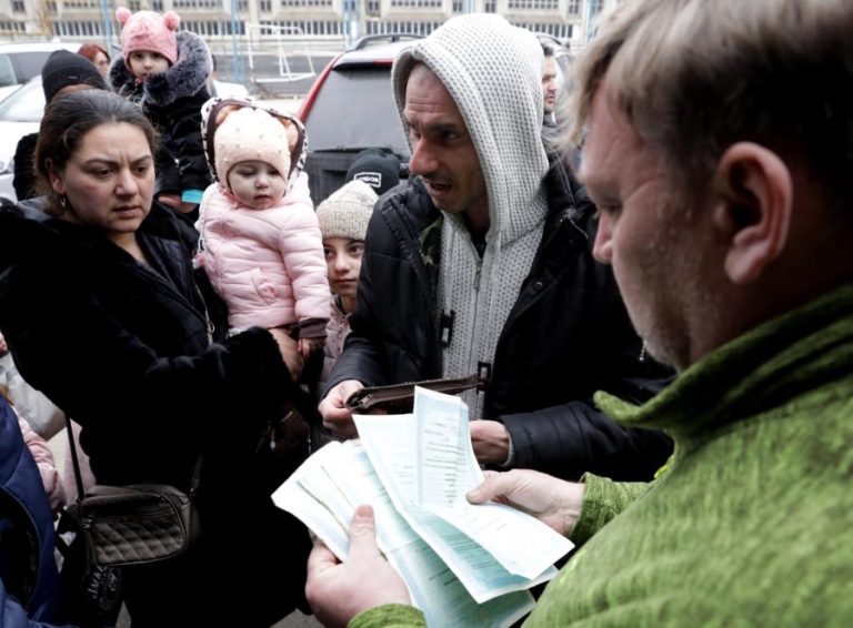 Ucrânia: Mais de 3,7 milhões de refugiados com abrandamento de fluxo nos últimos dias