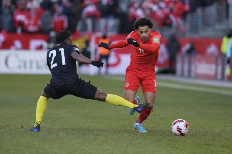 Canadá consegue segundo apuramento para o Mundial de futebol 36 anos depois