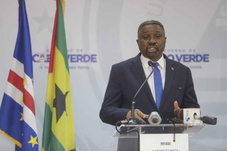 São Tomé tem “grandes expectativas” com início da exploração petrolífera — PM