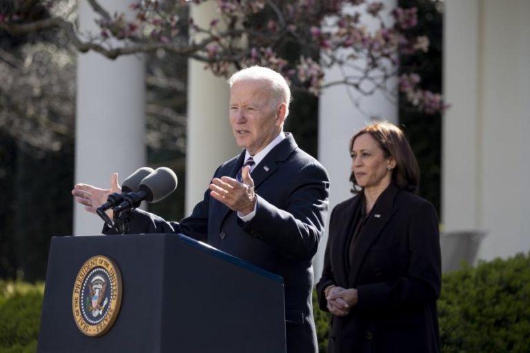 Ucrânia: Biden promete a Zelensky mais 500 milhões em ajuda