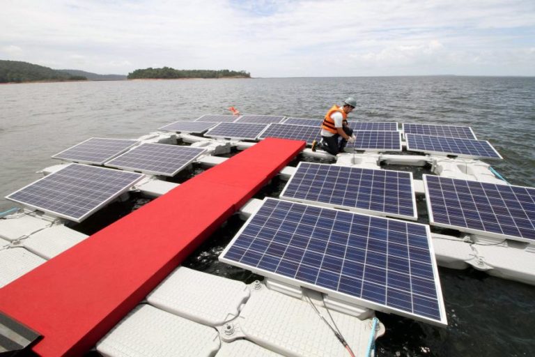 Finerge vence lotes de Paradela, Salamonde e Tabuaço no leilão solar flutuante
