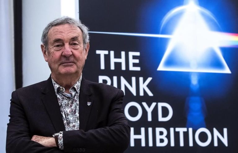 Ucrânia: Pink Floyd juntam-se para gravarem canção de apoio ao povo ucraniano