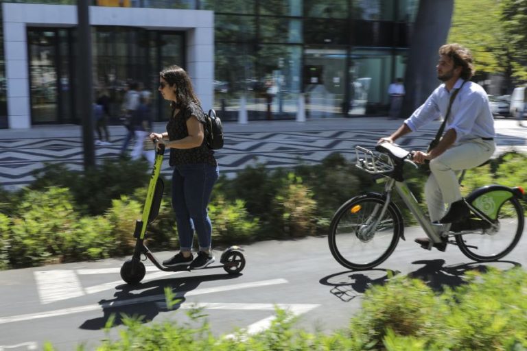 Guimarães, Porto e Lisboa entre 100 cidades da UE neutras e inteligentes até 2030