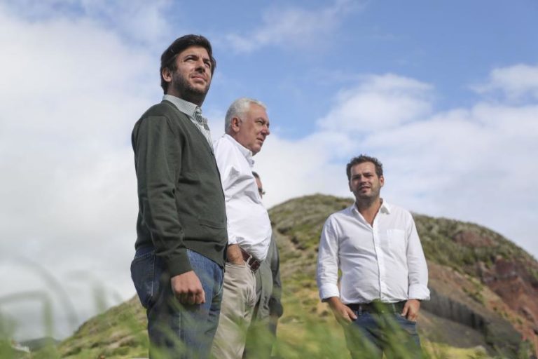 CDS/Açores diz que Governo Regional tem condições para exercer funções