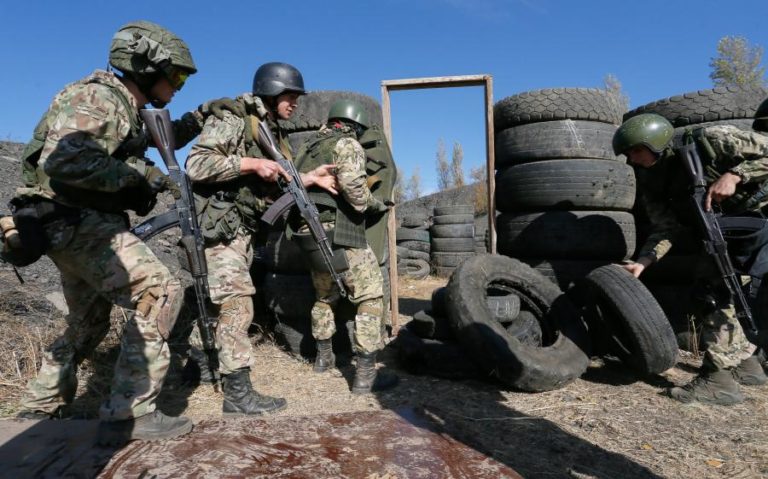 Ucrânia: Kiev teme que Putin queira celebrar uma vitória no leste até 09 de maio