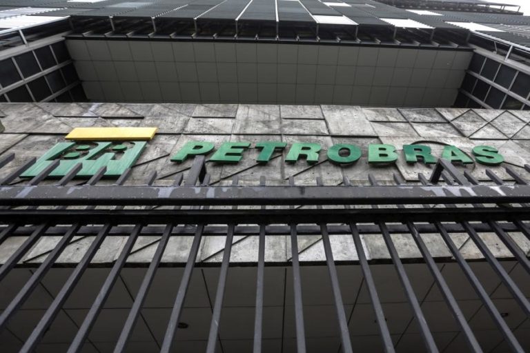 Novo presidente da Petrobras quer tornar Brasil na 5.ª potência mundial petrolífera