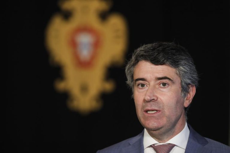 MAI garante que reforma do SEF vai concretizar-se