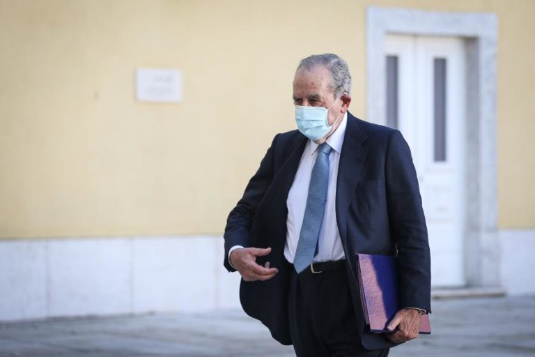 25 Abril: Eanes admite que “esperava mais” quando se fez a Revolução