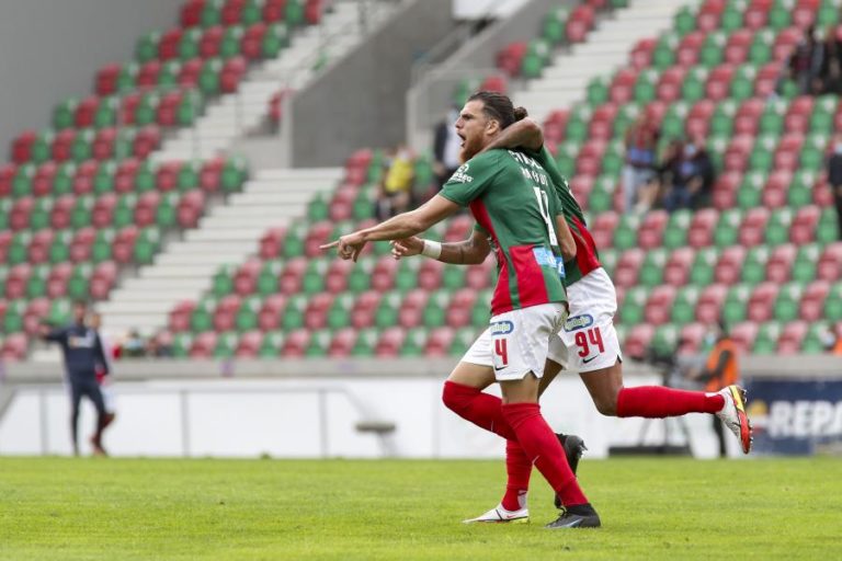 Regressos marcam lista de convocados do Marítimo para visita a Paços de Ferreira