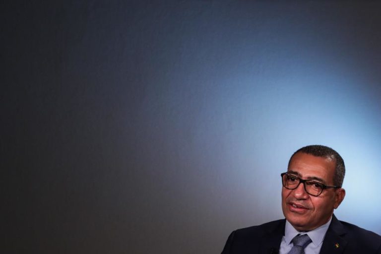 Presidente são-tomense inicia hoje em Portugal a sua primeira visita de Estado