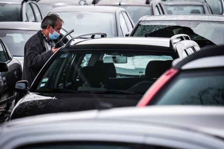 Crise/Energia: Gasóleo desce 12 cêntimos e gasolina 4 cêntimos por litro a partir de hoje