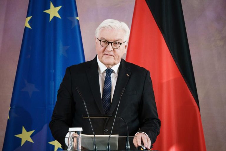 Ucrânia: Presidente alemão reconhece “erro” no apoio ao gasoduto com Rússia