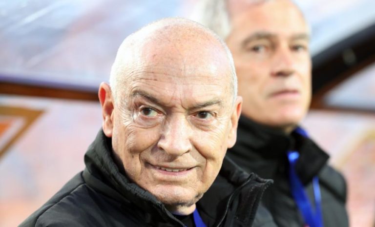 Zamalek de Jesualdo Ferreira vence e sobe a segundo no Egito