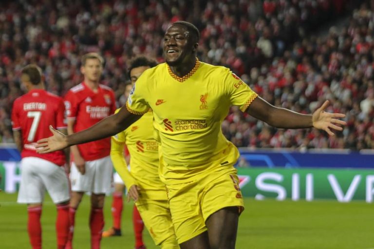 Benfica derrotado pelo Liverpool na primeira mão dos ‘quartos’ da Liga dos Campeões