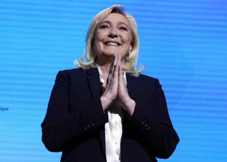 França/Eleições: Marine Le Pen apela ao voto dos franceses de direita e de esquerda