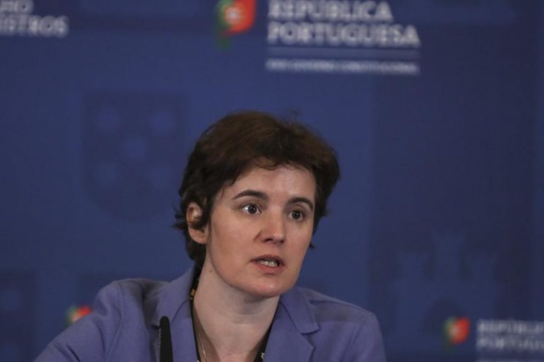Apoio ao cabaz alimentar alargado a todas as famílias que recebem prestações sociais