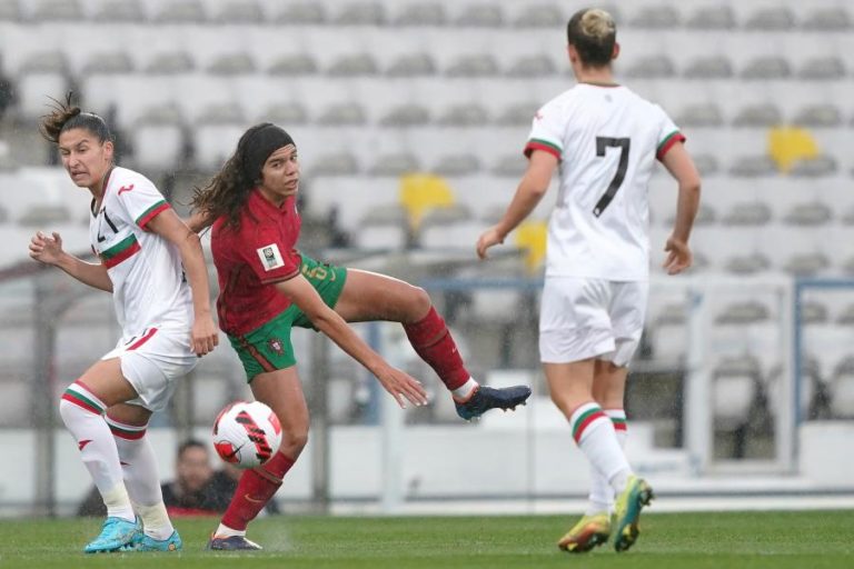 Portugal vence Bulgária e continua na corrida ao Mundial feminino de 2023