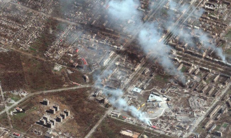 Ucrânia: Rússia ataca Mariupol com mísseis de longo alcance pela primeira vez