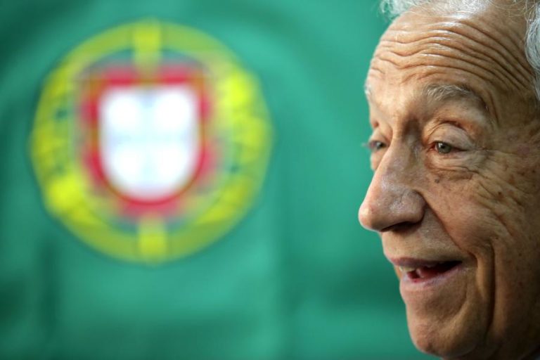 Marcelo Rebelo de Sousa elogia “resistência” do governo de Pedro Passos Coelho