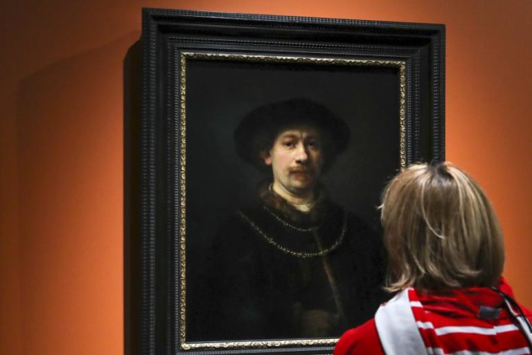 Autorretrato de Rembrandt inicia novo ciclo expositivo no Museu Gulbenkian