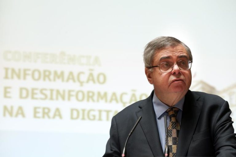 PR entrega condecoração póstuma a Mário Mesquita por vida de constante luta pela liberdade
