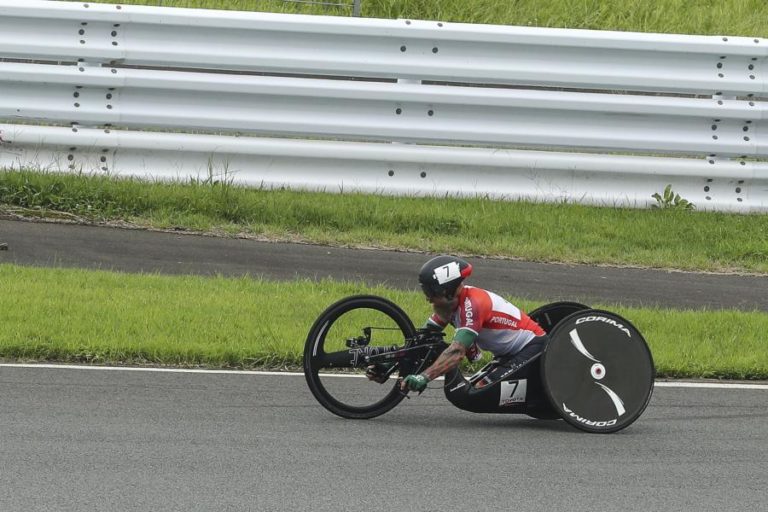 Luís Costa quinto em H5 na corrida de fundo do Europeu de paraciclismo