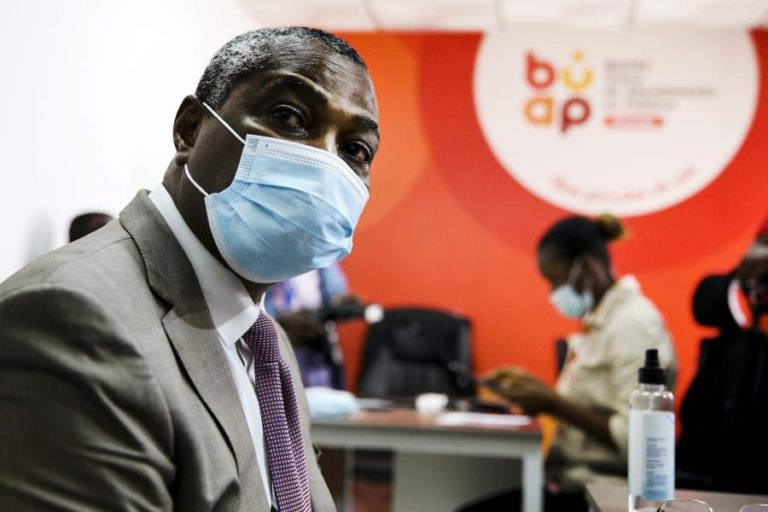 Abel Chivukuvuku exortou à construção de uma Angola com base na verdade