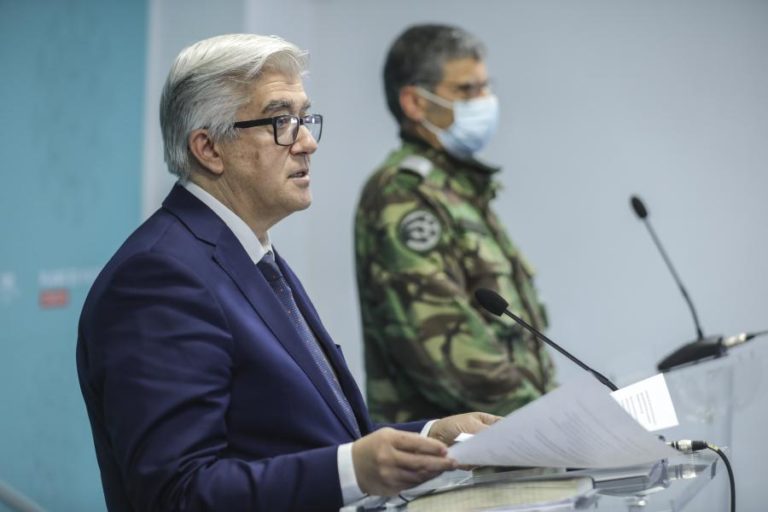 Secretário de Estado da Saúde diz que Governo está a fazer esforço para revalorizar carreiras médicas