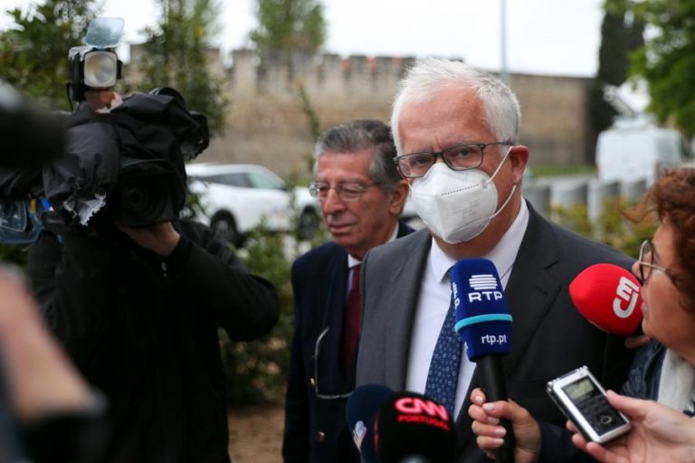 MP arquiva processo contra o ex-ministro Eduardo Cabrita no caso do atropelamento na A6