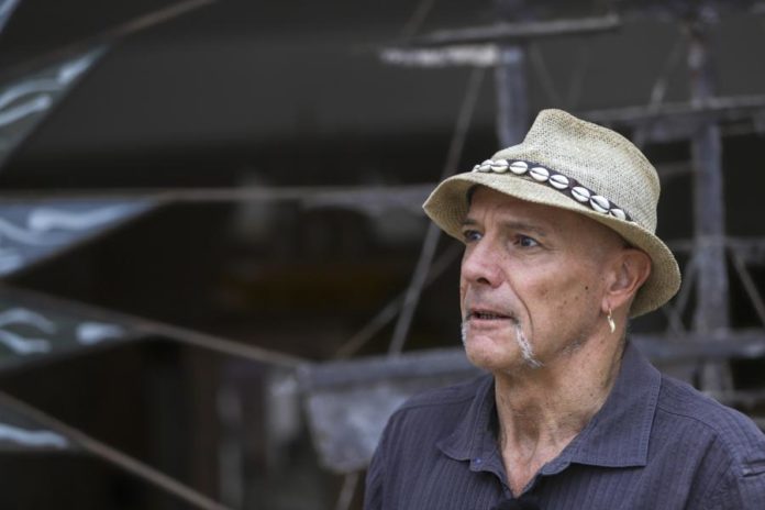 38408010.jpg