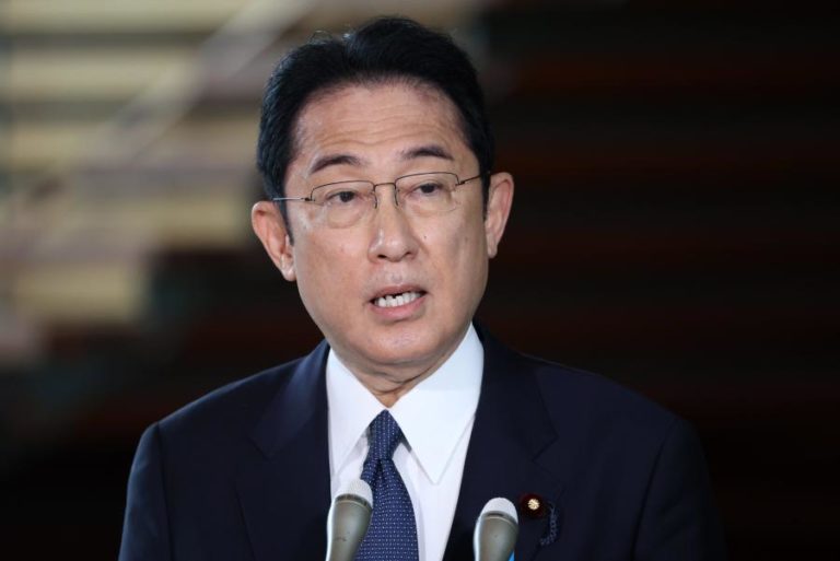 Ucrânia: Japão embarga petróleo russo sem abandonar projetos de energia com Moscovo