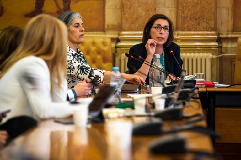 Ucrânia: Ministra reitera que Câmara de Setúbal “nunca” quis celebrar protocolo com ACM