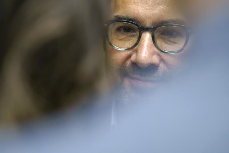 Coordenador de campanha de Moreira da Silva reconhece derrota no PSD