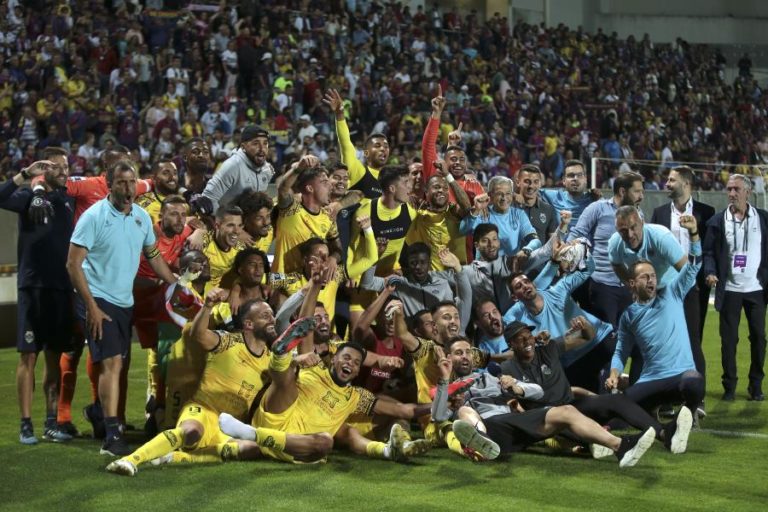 Desportivo de Chaves volta à I Liga para ficar, garante presidente da SAD