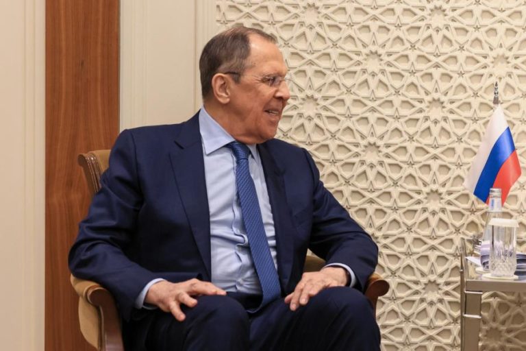 Rússia diz que cabe a Kiev e ao Ocidente resolver a crise alimentar global