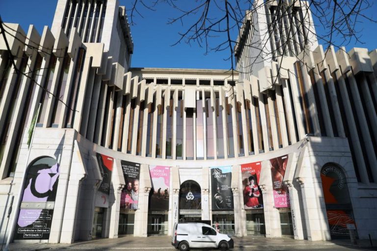 Culturgest inaugura “mais extensa” exposição do artista francês Mattia Denisse