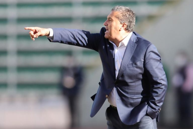 José Peseiro sofre segunda derrota em dois jogos como selecionador da Nigéria