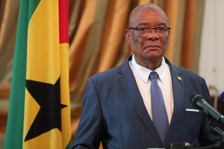Parlamento são-tomense acolhe sessão solene de “adeus” a ex-PR