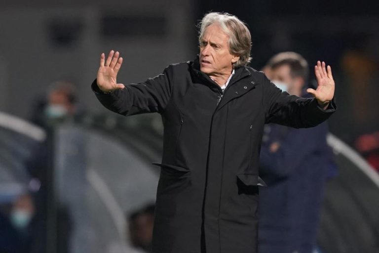 Jorge Jesus quer acabar com jejum de títulos de oito anos no Fenerbahçe