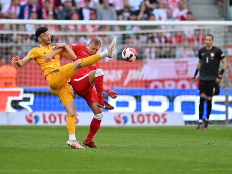 Liga das Nações: Polónia dá a volta e vence País de Gales