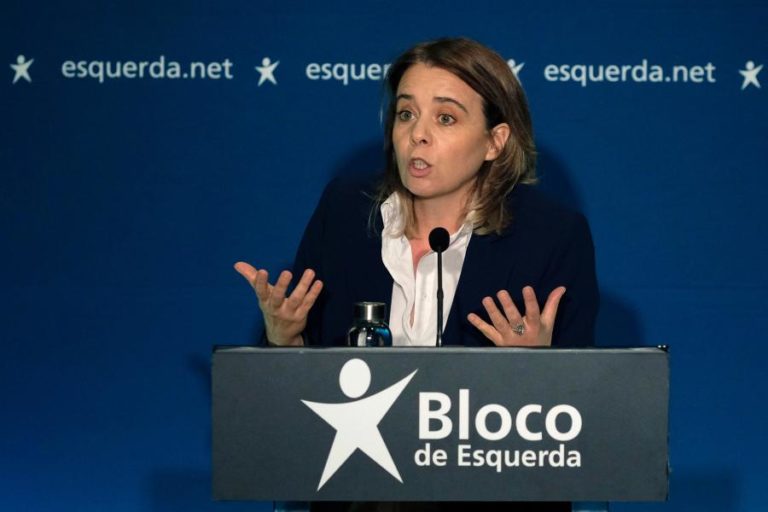 BE critica Costa por dizer ser boa ideia empresas aumentarem salários