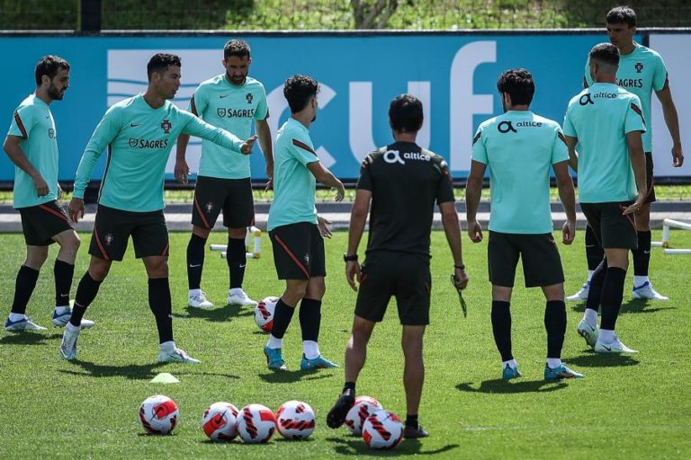 Liga das Nações: Portugal com todos disponíveis na véspera da receção aos checos