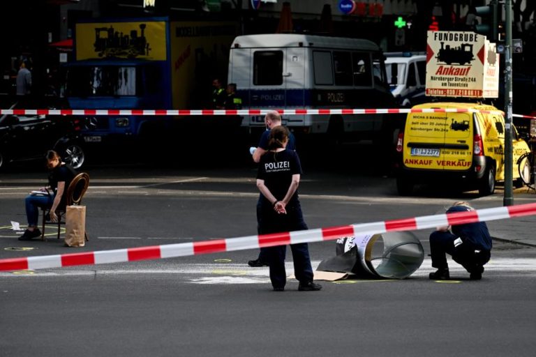 Chanceler alemão “profundamente chocado” com atropelamento múltiplo em Berlim