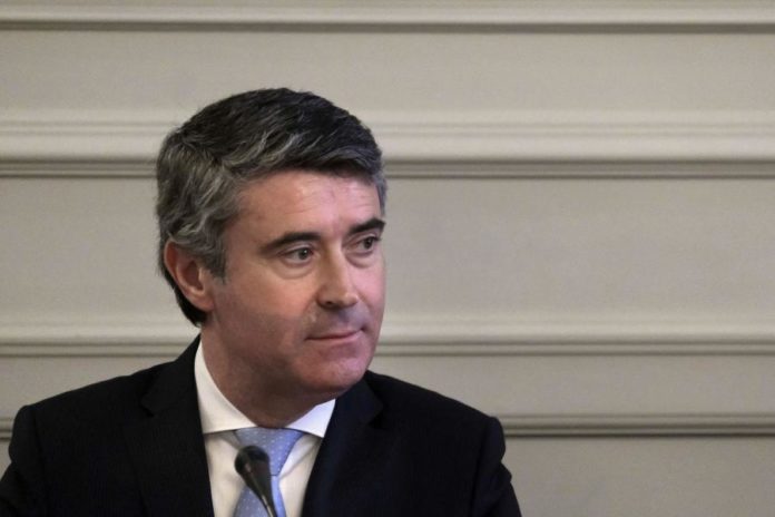 38798894.jpg