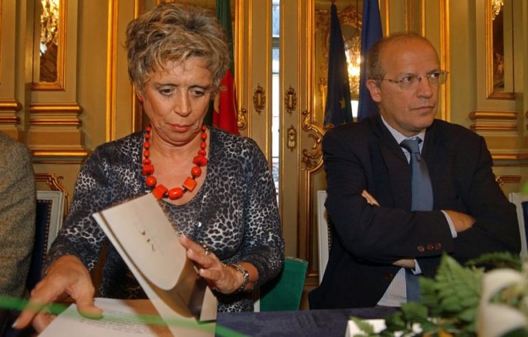 Augusto Santos Silva e Isabel Pires de Lima recebem Medalha de Honra da Cidade do Porto