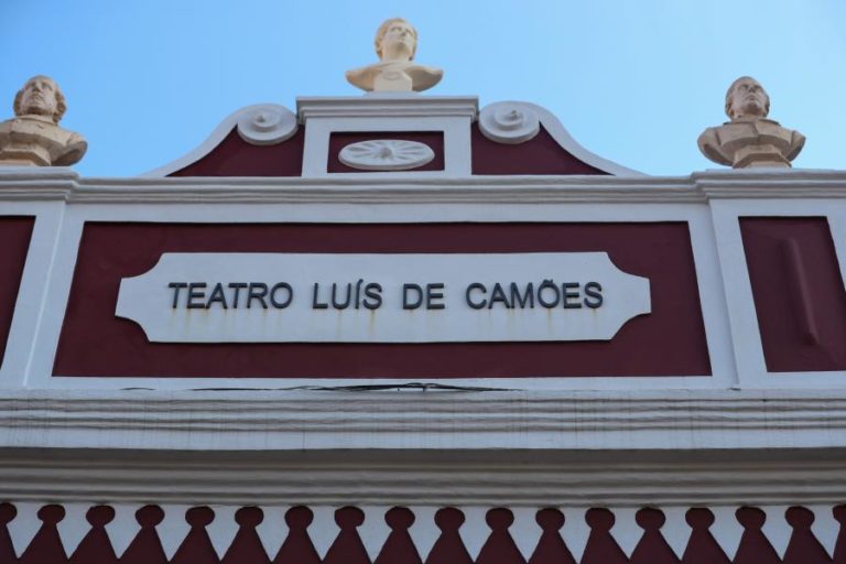 Nova temporada do teatro LU.CA põe os mais novos a pensar sobre valor do dinheiro