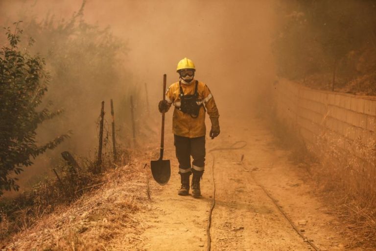 Mais de 60 concelhos de sete distritos em perigo máximo de incêndio